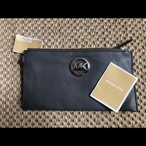NWT Michael Kors Fulton clutch